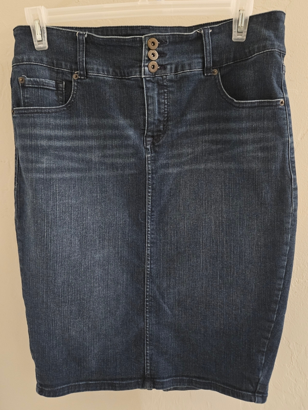 Torrid Blue Denim Skirt with Pockets Size 14
